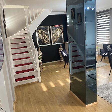 Beauty Palace Clinic Beylikduzu Estetik Бююкчекмедже Экстерьер фото